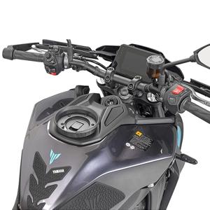 GIVI-Bride Tanklock YAMAHA MT09 24