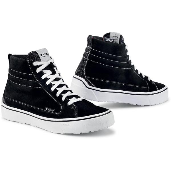 TCX-baskets-street-3-lady-waterproof-247-lifestyle-image-30089753-cover-0