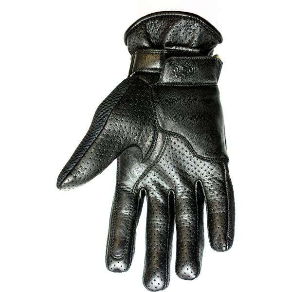 HELSTONS-gants-corporate-image-22073004-cover-1