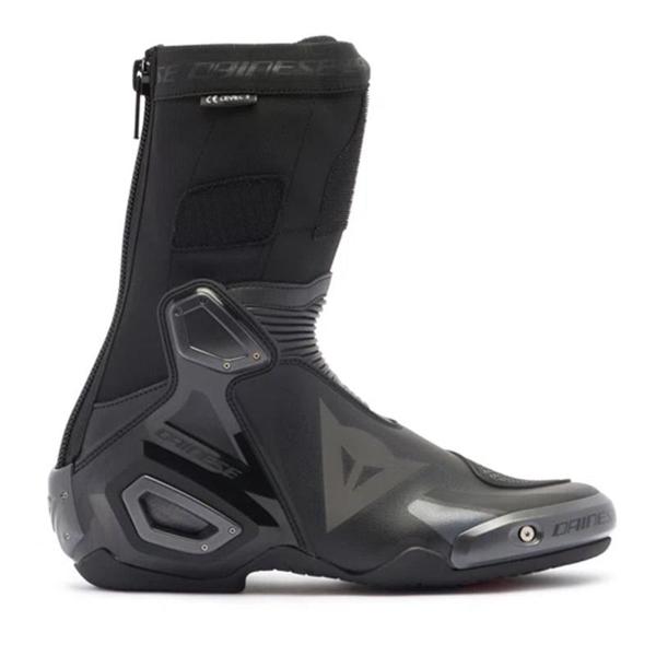 DAINESE-bottes-axial-2-image-97337627-cover-1