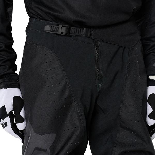 FOX-pantalon-cross-180-blackout-image-155595834-cover-2