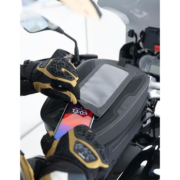 LS2-sacoche-reservoir-move-ahead-wp-15l-tankbag-image-137860823-cover-1