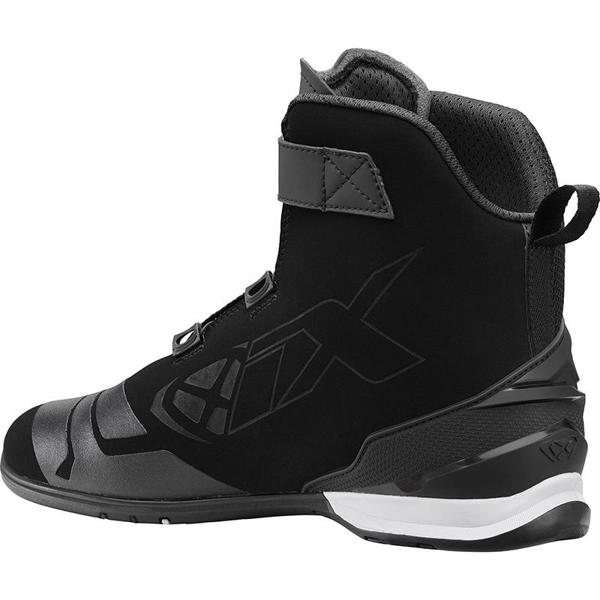 IXON-baskets-bull-2-air-image-145375644-cover-1