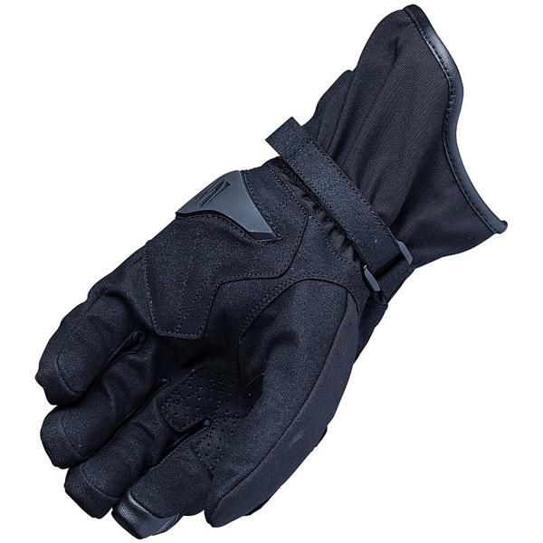 FIVE-gants-wfx3-woman-image-130439982-cover-1