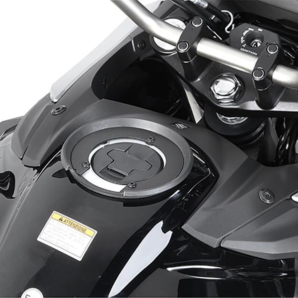 GIVI-bride-tanklock-pour-sacoches-reservoir-image-66706824-cover-0