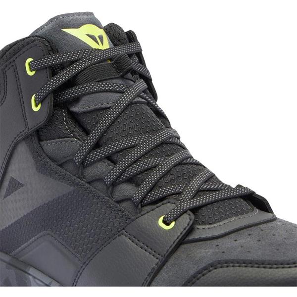 DAINESE-baskets-suburb-d-wp-image-97337657-cover-2