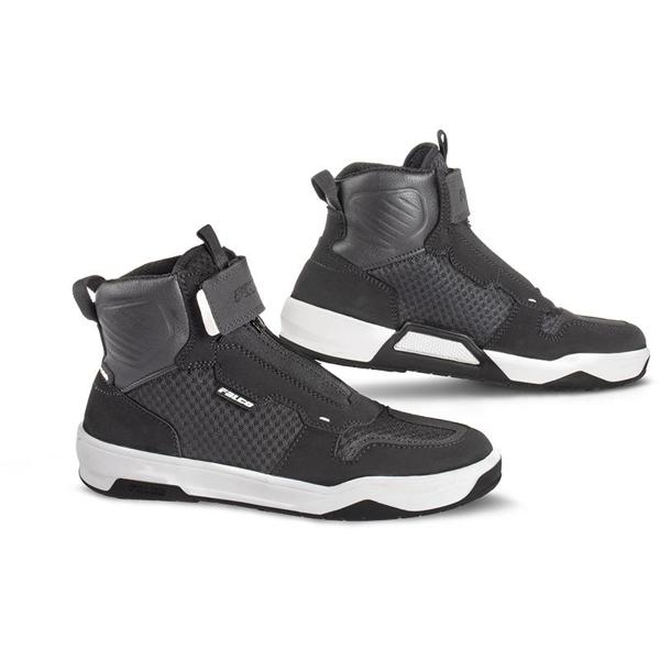 FALCO-baskets-shifter-lady-image-138151523-cover-0