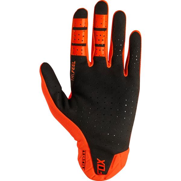 FOX-gants-cross-airline-image-13165587-cover-1