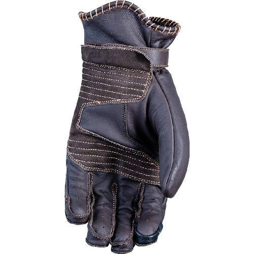 FIVE-gants-oklahoma-image-33593936-cover-1