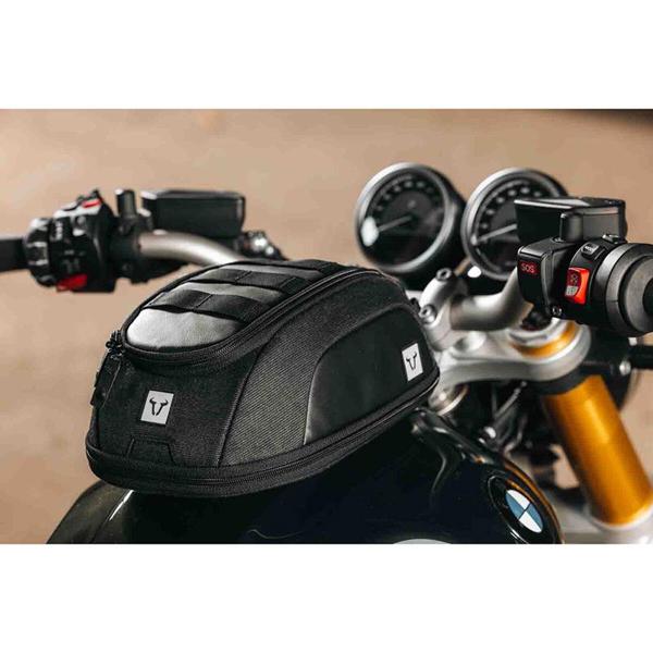 SWMOTECH-sacoche-reservoir-legend-gear-lt3-3-litres-a-5-litres-image-149086561-cover-1