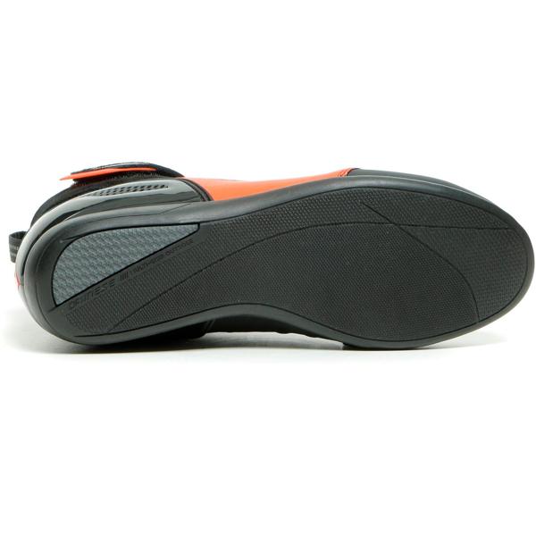 DAINESE-baskets-energyca-d-wp-image-31772567-cover-2
