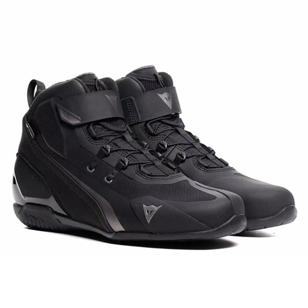 DAINESE-baskets-herian-d-wp-image-132143964-cover-0