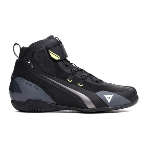 DAINESE-baskets-herian-d-wp-image-132143988-cover-1