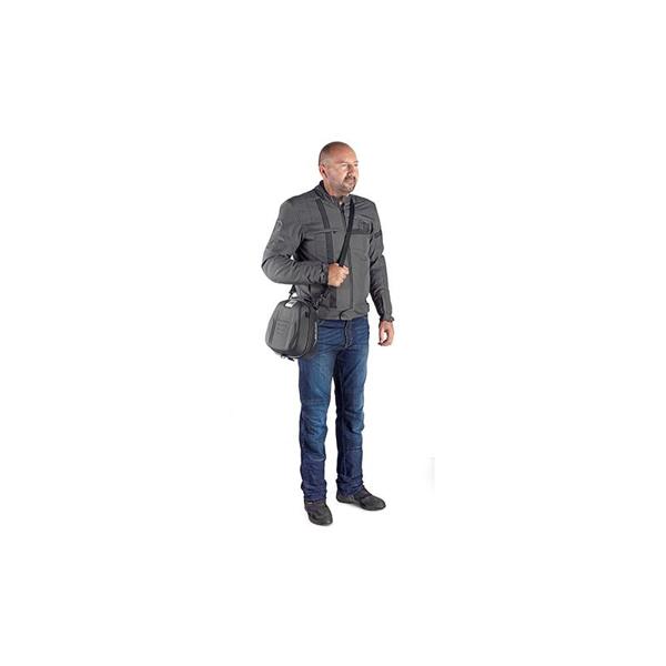 GIVI-sacoche-reservoir-st605-tanklocked-5-litres-image-129290846-cover-2