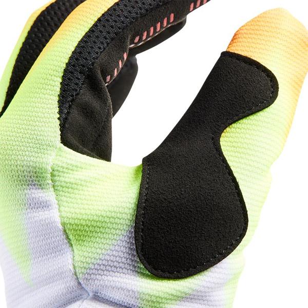 FOX-gants-cross-statk-image-86072598-cover-2