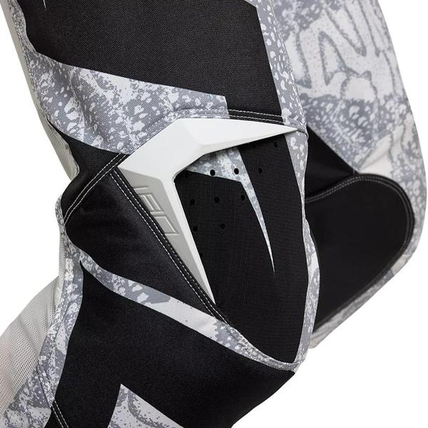 FOX-pantalon-cross-180-dngr-image-140202999-cover-2