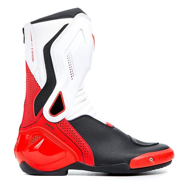 DAINESE-bottes-nexus-2-air-image-55764875-cover-1