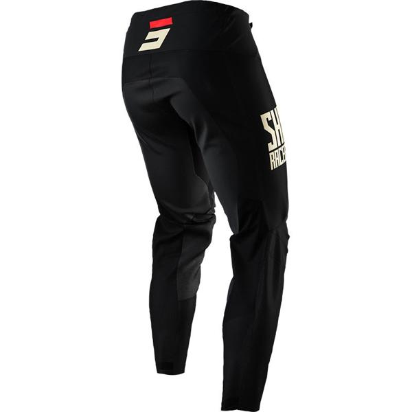 SHOT-pantalon-cross-contact-loom-image-42079599-cover-1