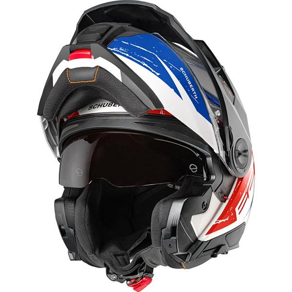 SCHUBERTH-casque-e2-explorer-image-65211559-cover-1