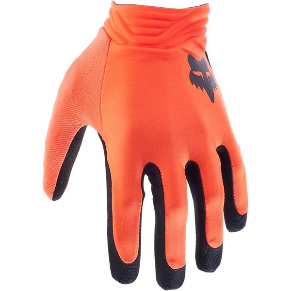 FOX-gants-cross-airline-image-86072413-cover-0