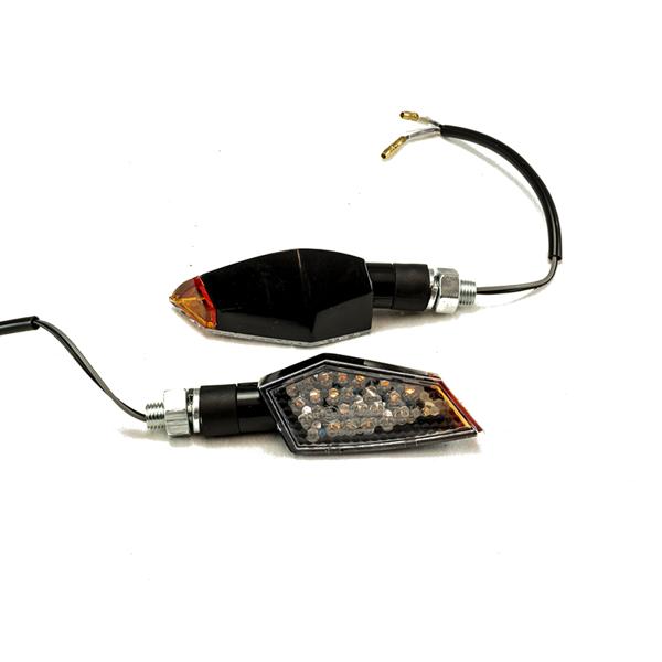MAXXE-clignotants-headlight-image-97422673-cover-1