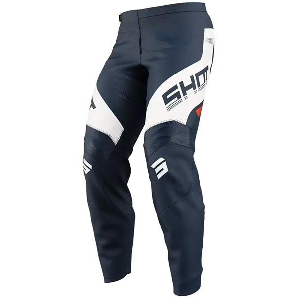 SHOT-pantalon-cross-kid-draw-struck-image-152731199-cover-0