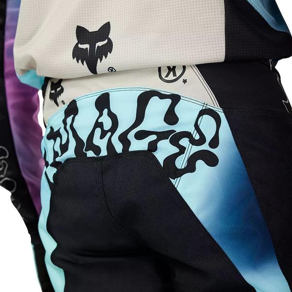 FOX-pantalon-cross-180-hello-future-image-136620813-cover-2