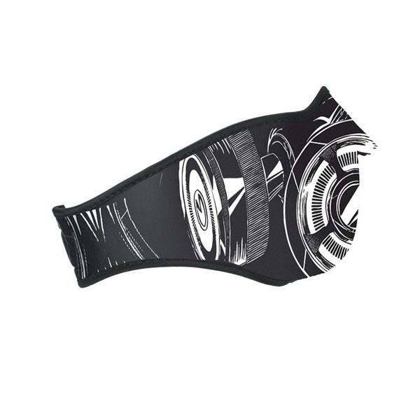 DARTS-masque-anti-froid-face-mask-funny-image-11775185-cover-1
