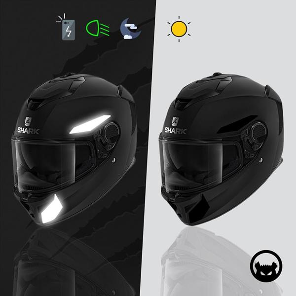 FEARTHEYELLOWBEAR-stickers-reflechissants-casque-easy-replicatm-shark-spartan-gt-noir-image-133405123-cover-1