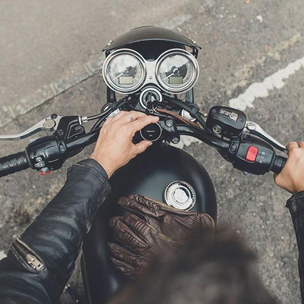 BEELINE-gps-moto-vintage-moto-i-metal-silver-image-129455364-cover-2