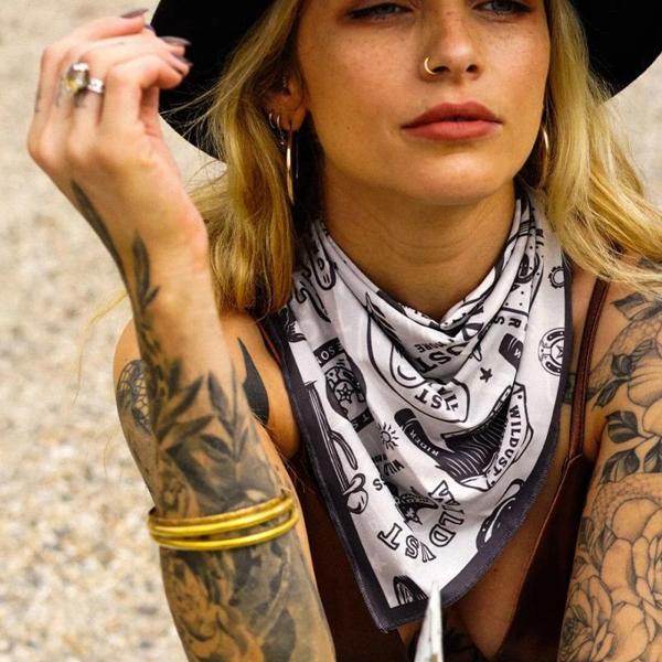 WILDUSTSISTERS-tour-de-cou-wild-spirit-image-136891234-cover-0