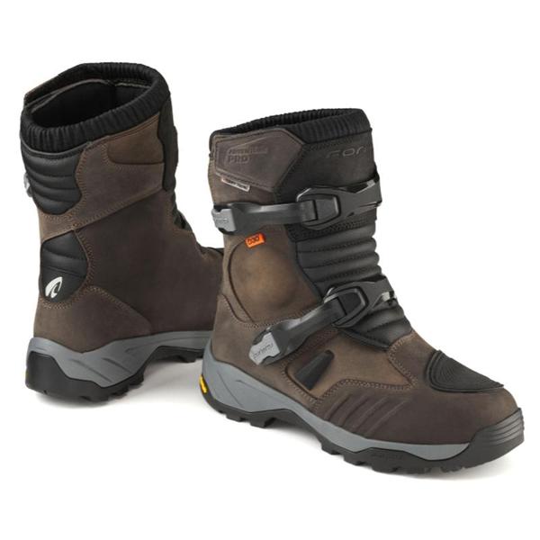 FORMA-bottines-adventure-pro-low-dry-wp-image-146429417-cover-0