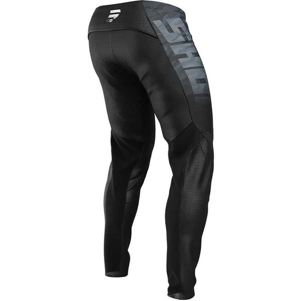 SHOT-pantalon-cross-contact-tactic-image-118688296-cover-1