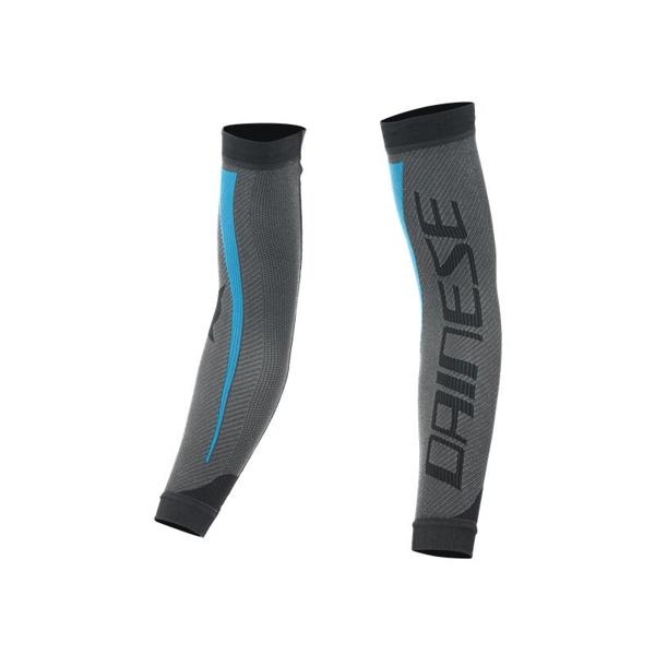 DAINESE-manchettes-dry-image-62515017-cover-0