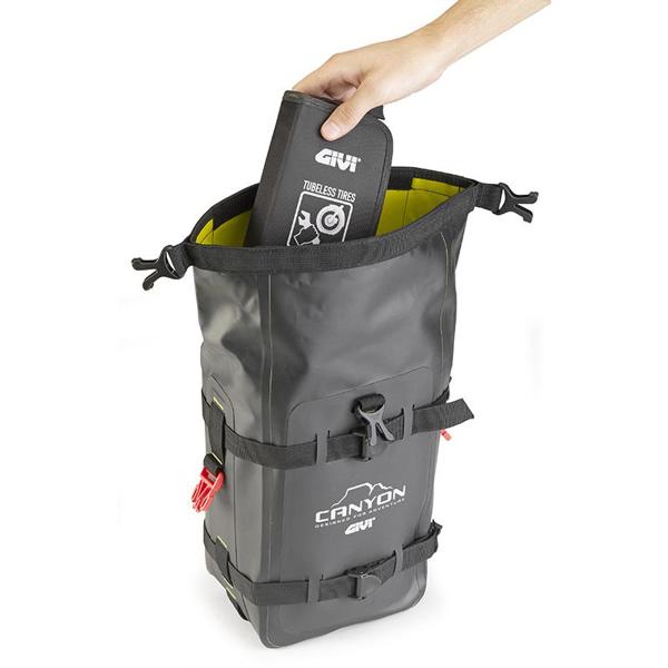 GIVI-sacoche-grt722-image-36028415-cover-1