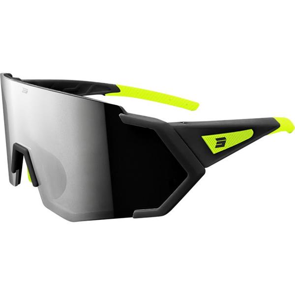 SHOT-lunettes-de-soleil-retina-image-134702459-cover-0