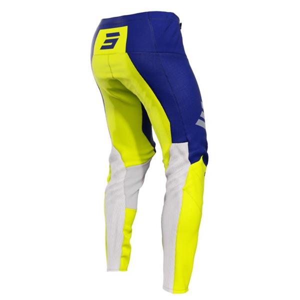 SHOT-pantalon-cross-contact-iron-image-84097986-cover-1