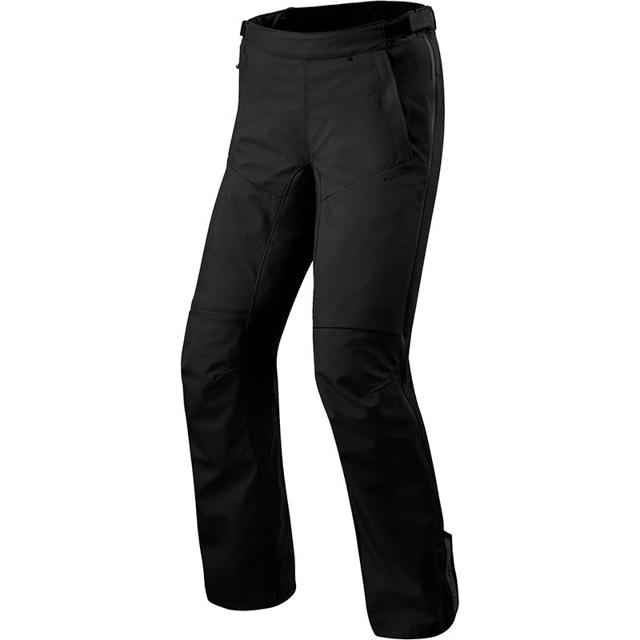 REVIT-sur-pantalon-berlin-h2o-court-image-67648479