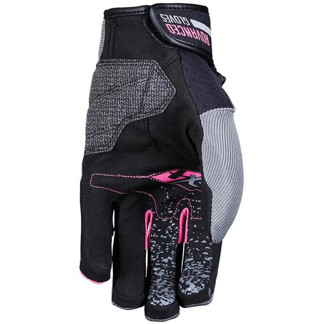 FIVE-gants-tfx4-wp-woman-image-63206743-cover-1