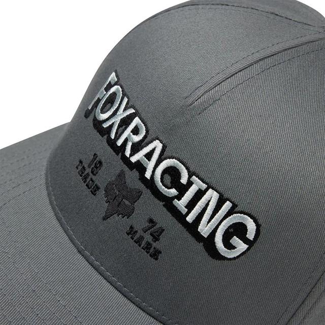 FOX-casquette-bold-flexfit-image-145911440-cover-2