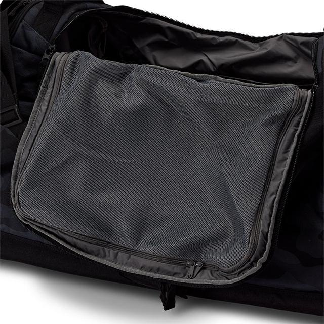 FOX-sac-podium-image-118618361-cover-2