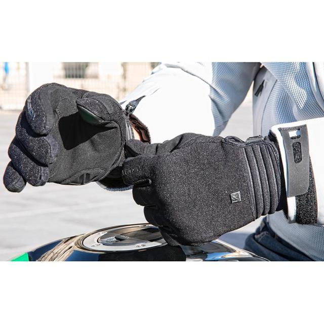 VQUATTRO-gants-district-18-image-82106977-cover-2