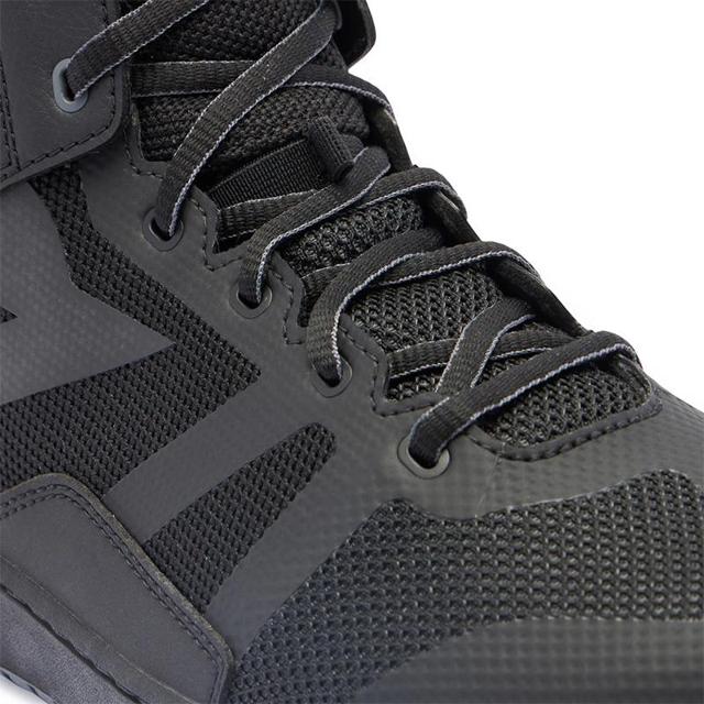 DAINESE-baskets-suburb-air-image-97337674-cover-2