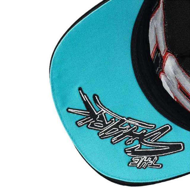 PEDROACOSTA-casquette-31-brode-image-139004894-cover-2