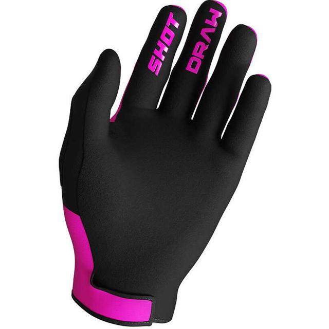 SHOT-gants-cross-draw-sky-image-118689389-cover-1