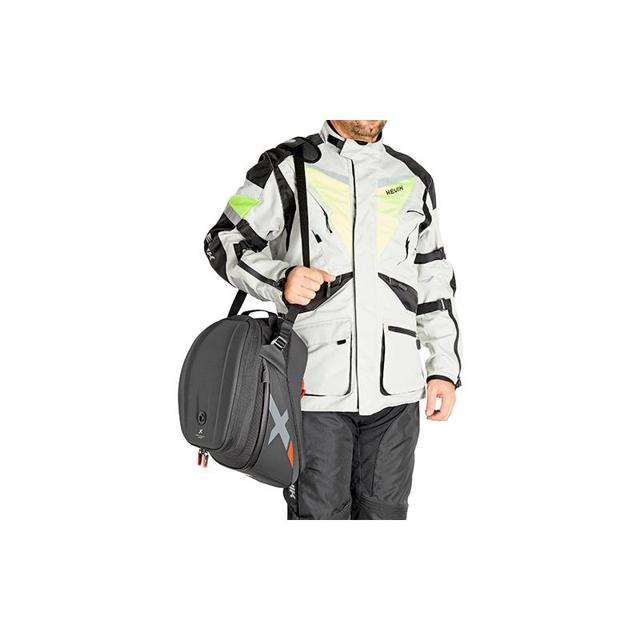 GIVI-sacoche-reservoir-xl04-speciale-bmw-image-55764852-cover-2
