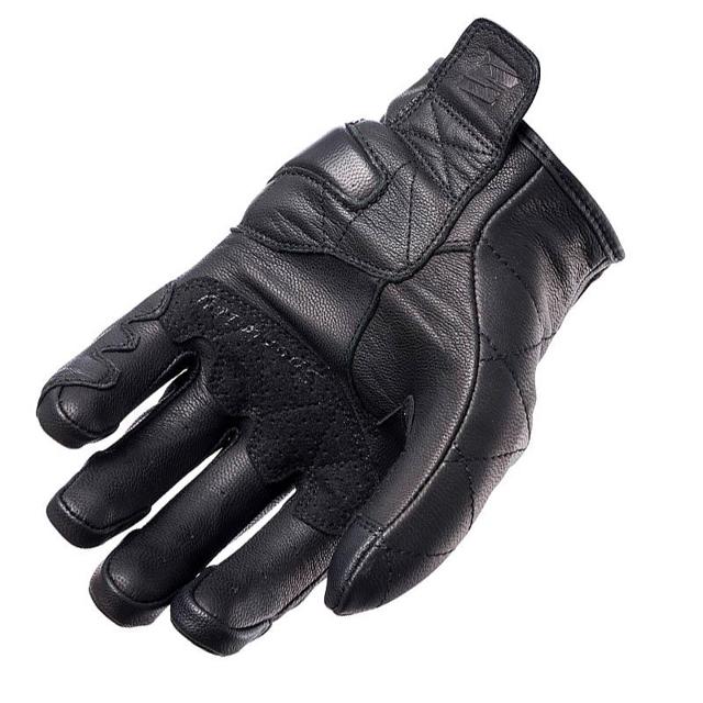 FIVE-gants-sport-city-woman-image-130439962-cover-1