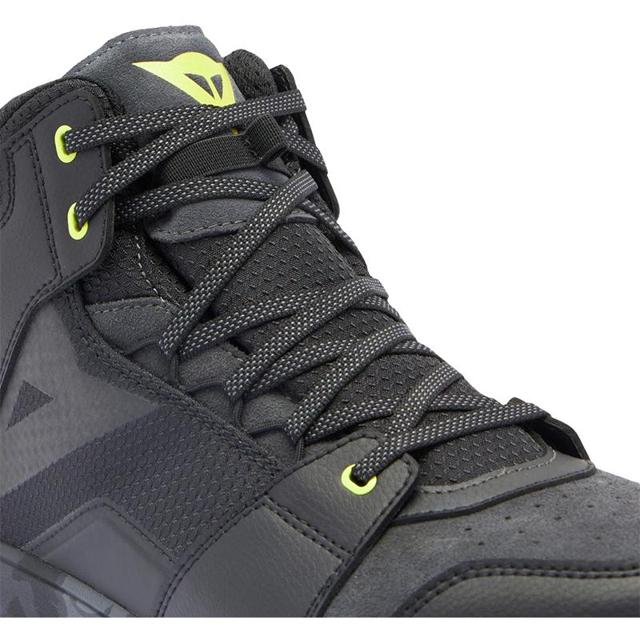 DAINESE-baskets-suburb-d-wp-image-97337657-cover-2