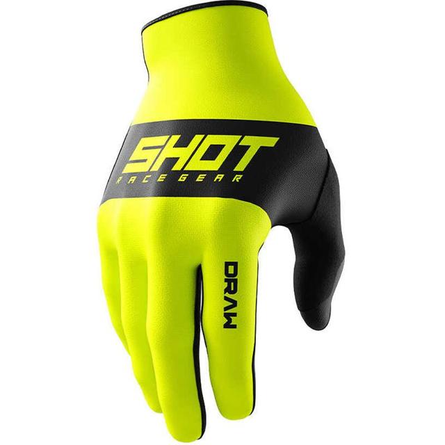 SHOT-gants-cross-draw-sky-image-118689393