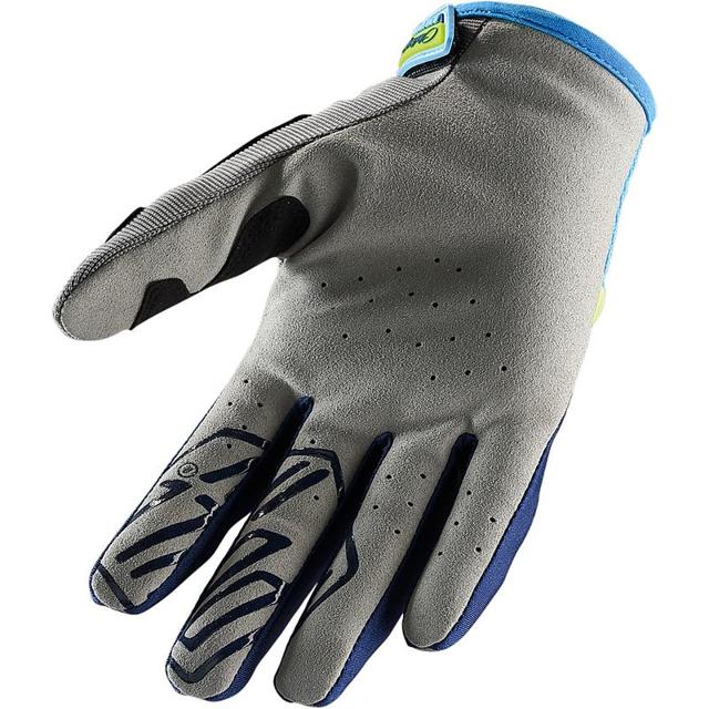 PULL-IN-gants-cross-challenger-image-5633643-cover-1